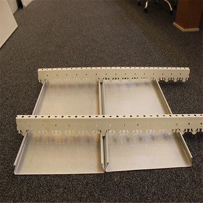 Plafon Logam Aluminium Untuk SPBU Windproof Aluminium S Strip Ceiling Tile