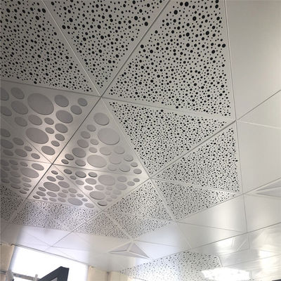 Hot sale 1200X1200X1200 Aluminium Metal Ceiling Triangular Clip In Aluminium Panel Ceiling