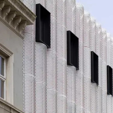 Fasad Expanded Exterior Wall Mesh Panel 2.35mm Tebal Aluminium Alloy