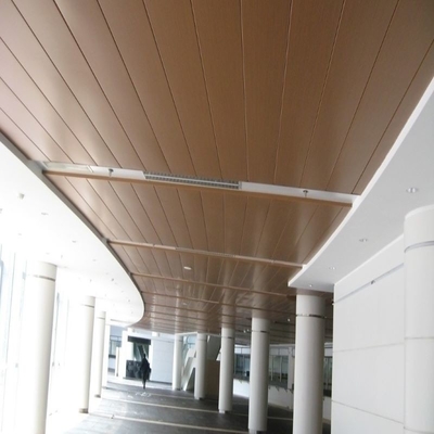 600mm Lebar Aluminium Metal Ceiling S Strip Untuk Pusat Perbelanjaan