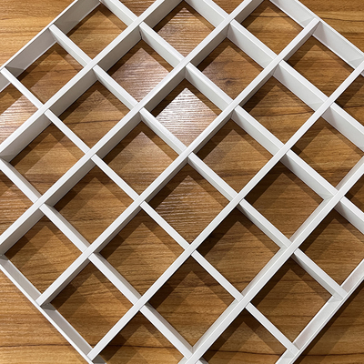 Aluminium 595x595mm Grid Ceiling Tiles Untuk Pusat Perbelanjaan Ukuran Disesuaikan
