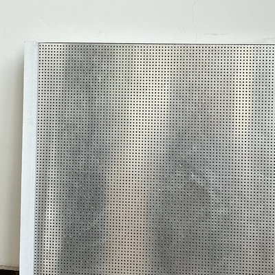 1.0mm Panel Aluminium Metal Ceiling 0.6mm Pelat Dasar Pelat Sarang Lebah Ikatan Ultra Mikro