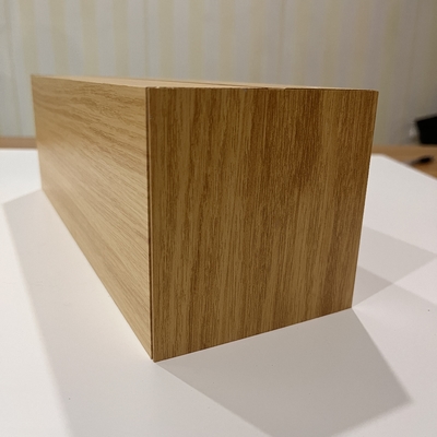 100x100x1.3mm Ekstrusi Aluminium Baffle Dan Kayu Mencari Lapisan Serbuk Poliester