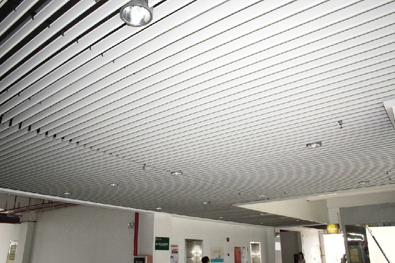 Fireproof A Screen Aluminium Metal Ceiling 200x3000mm mudah dibersihkan