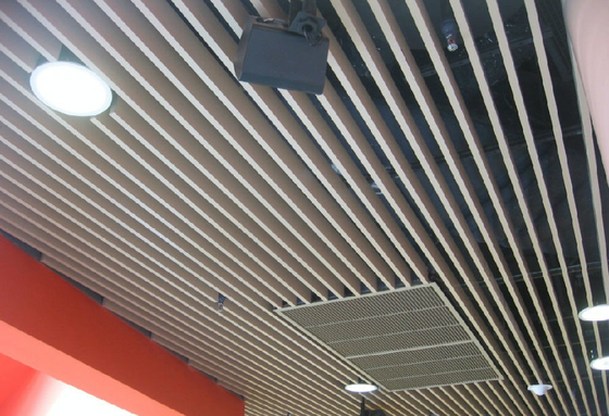 Fireproof A Screen Aluminium Metal Ceiling 200x3000mm mudah dibersihkan