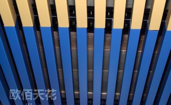 185x3000mm U Strip Aluminium Metal Ceiling Warna Ringan Dapat Disesuaikan