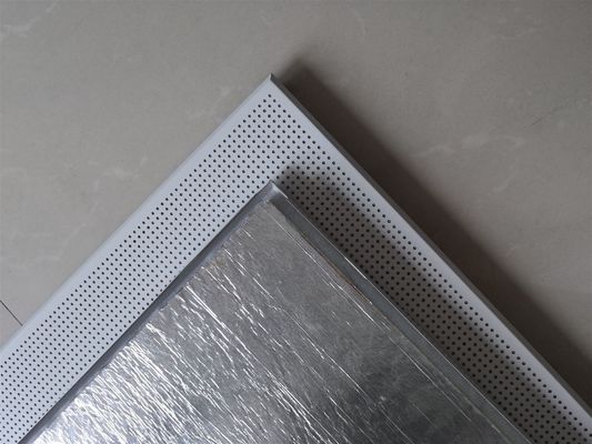 600x600mm Aluminium Berbaring Di Plafon Tebal 0,5mm Untuk Pusat Konvensi