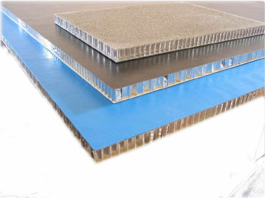 Metro Station Aluminium Honeycomb Panel Ceiling 12mm Tinggi Mudah Dibongkar