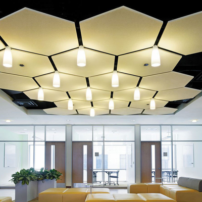 Aluminium Hexagonal Clip In Ceiling 0.7mm Tebal Untuk Convention Center