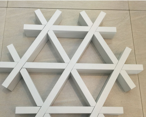 Tahan Api 100x100mm Aluminium Grid Ceiling 0.4mm Tebal