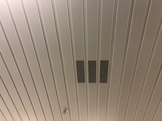 Langit-langit Logam Aluminium G Strip Warna yang Dapat Disesuaikan Untuk Stasiun Metro