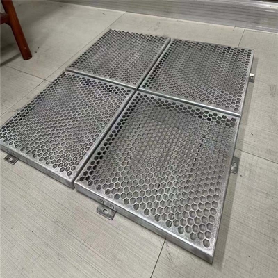 600X600mm Panel Aluminium Fasad Logam Berlubang Heksagonal Untuk Bangunan Cladding