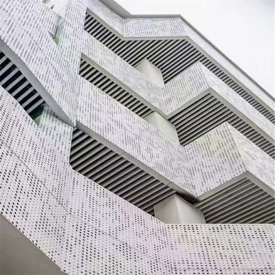 2.0mm Ketebalan Panel Aluminium Eksterior Fasad Panel Cladding Logam Berlubang