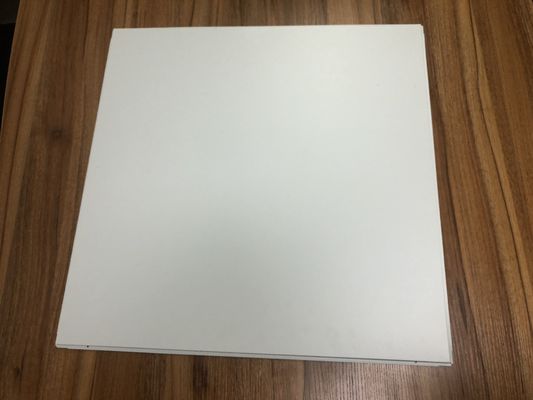 Aluminium Tahan Air Berbaring Di Plafon 120mm Tubular Dia Warna yang Dapat Disesuaikan