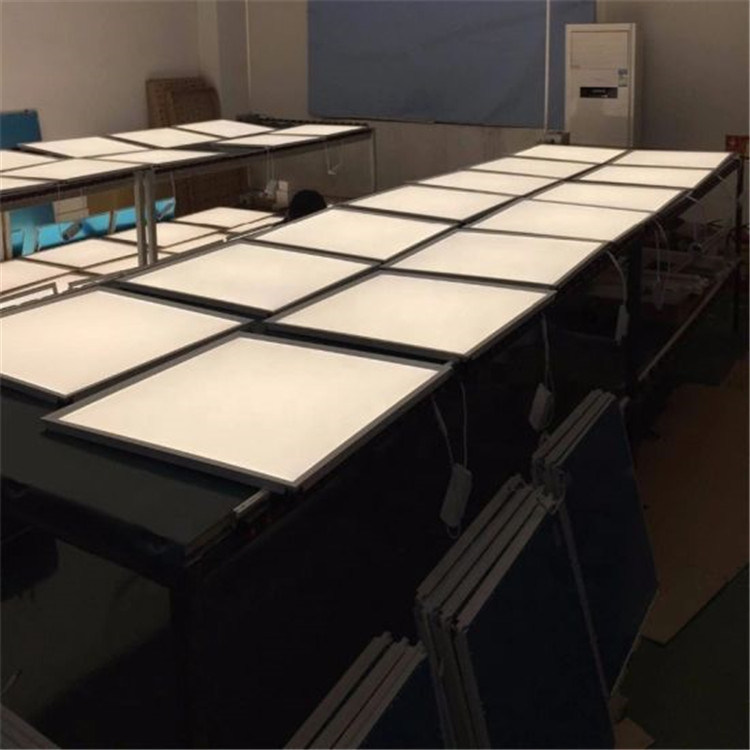 Lampu langit-langit LED 600x600mm Aluminium Frame Office